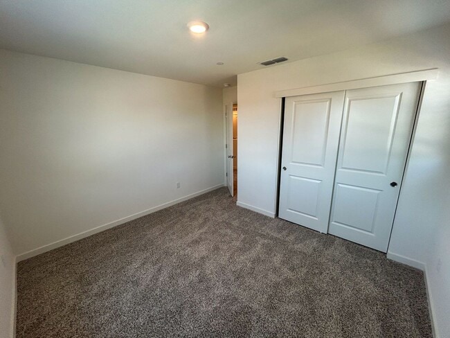 Building Photo - 809 Congaree Ln