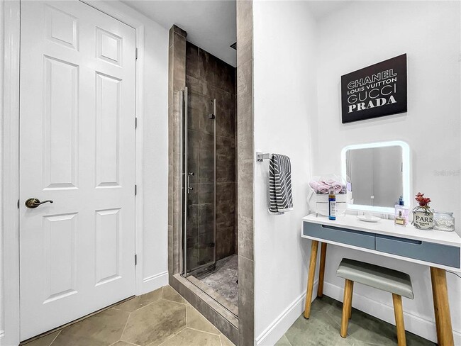 Building Photo - 3608 54th Dr W