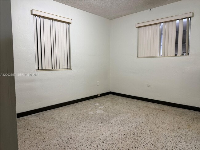 Building Photo - 251 SW 69th Ave