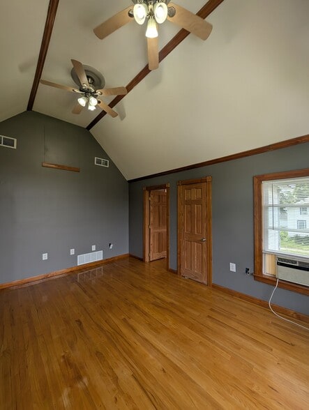 Building Photo - 57 Platt St