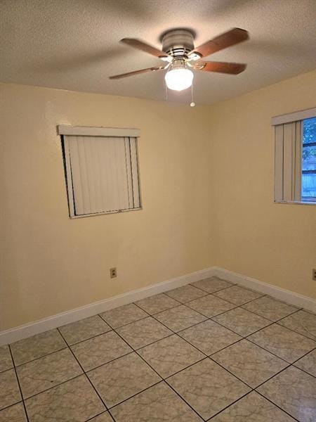 Building Photo - 5461 SW 38th Ct