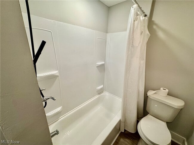 Building Photo - 2020 Corning Ave