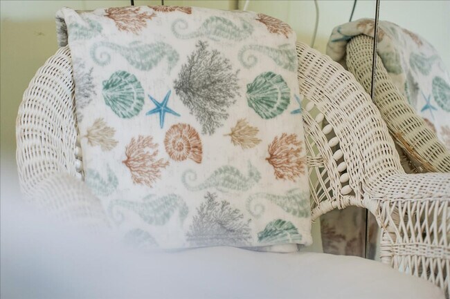 Building Photo - 1733 Sea Fair Dr