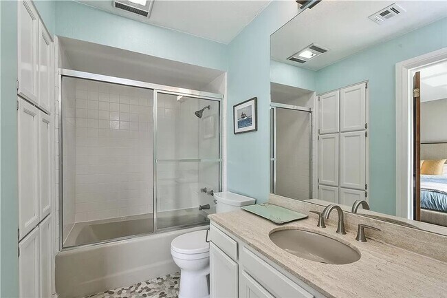 Building Photo - Urban Living in Downtown OKC - 2 Bedrooms/...
