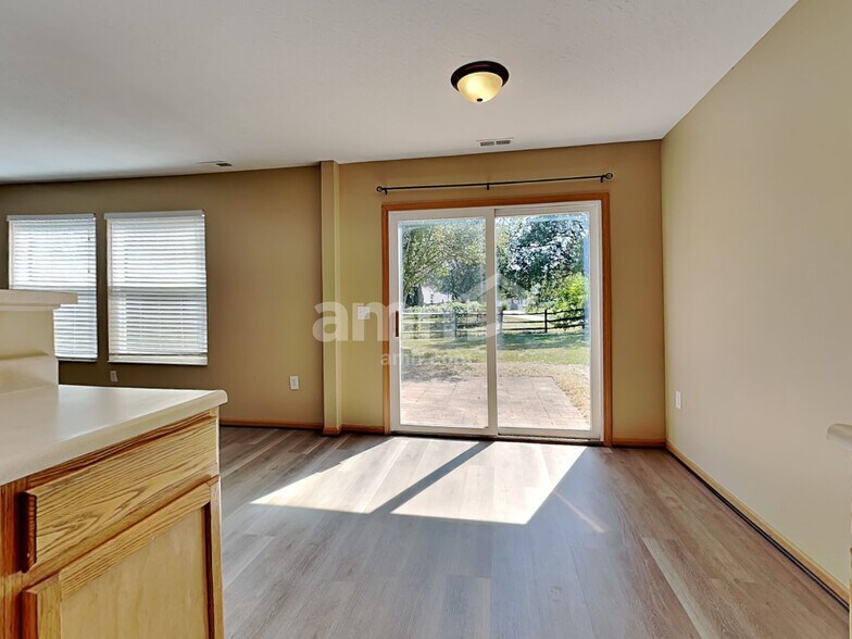 Building Photo - 2565 Allegro Ln