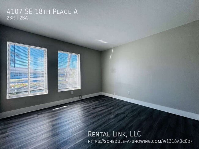 Building Photo - 4107 SE 18th Pl
