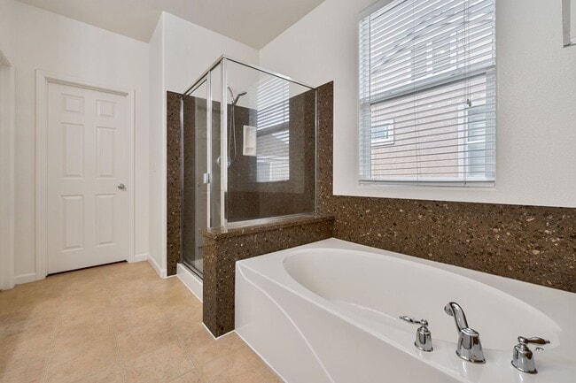 Building Photo - 2815 Tourbrook Way