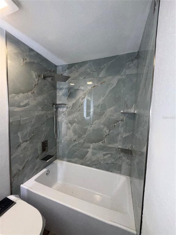 Building Photo - 9481 Highland Oak Dr