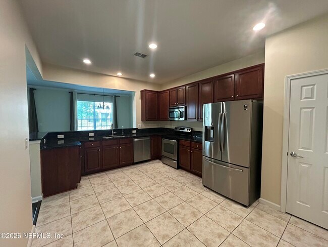 Building Photo - 4233 Clybourne Ln