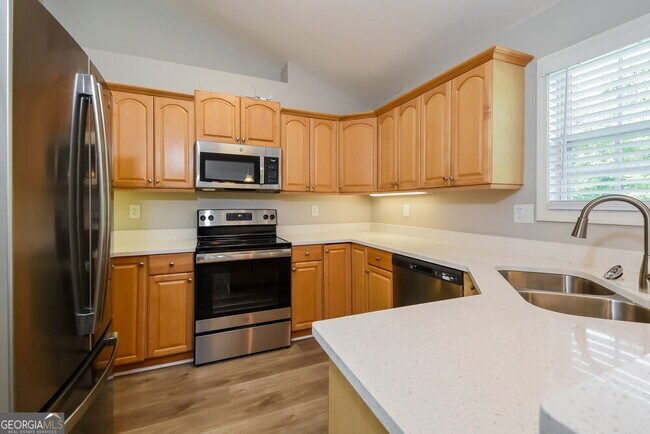 Building Photo - 1442 Paddocks Ct