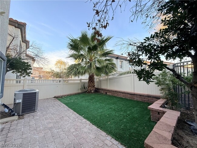 Building Photo - 1340 Allegheny Moon Terrace