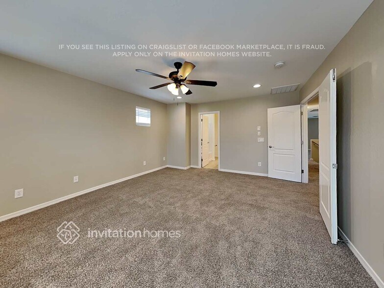 Building Photo - 832 S Henry Ln