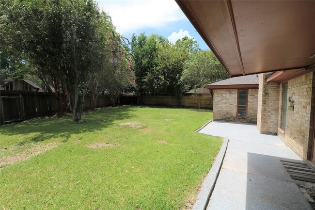 Building Photo - 1819 Fall Meadow Dr