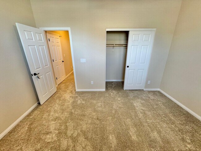 Building Photo - RICHMOND AMERICAN DESIGNER HOME FEATURING ...