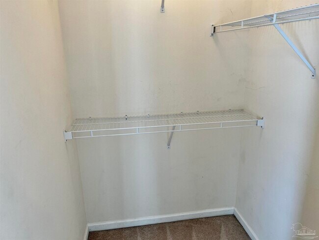 Building Photo - 280 Swaying Pine Ct