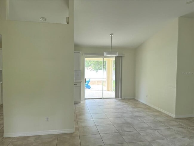 Building Photo - 2349 Honey Ln