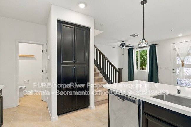 Building Photo - 4163 Gloster Way