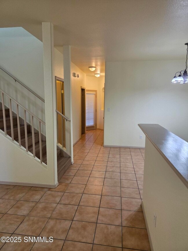 Building Photo - 3235 Eagle Ridge Dr