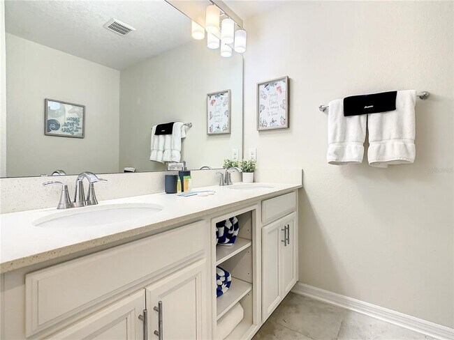 Building Photo - 4741 Clock Tower Dr