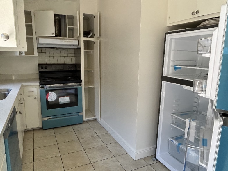 Building Photo - 2114 Curtner Ave