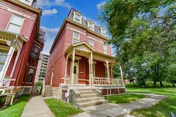 Building Photo - 852 Lincoln Ave