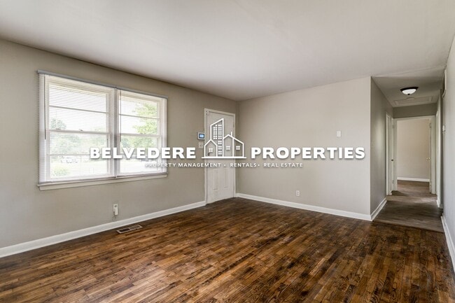 Building Photo - 1607 Eastwood Ave