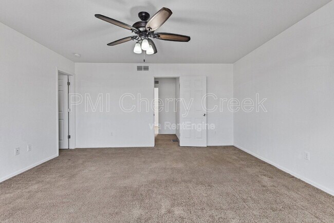 Building Photo - 5555 Kirk St