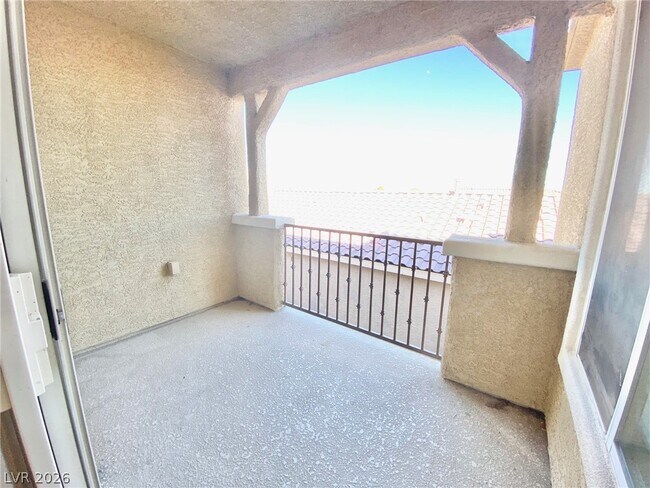 Building Photo - 8569 Rhamus Ct