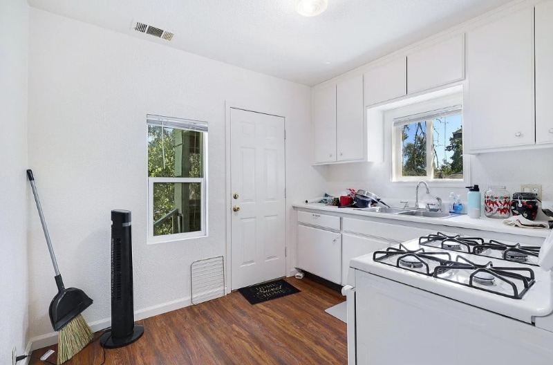 Building Photo - 2512 Butte St