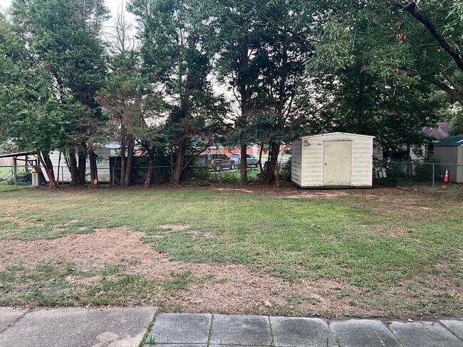 Building Photo - Home for Rent in Montgomery