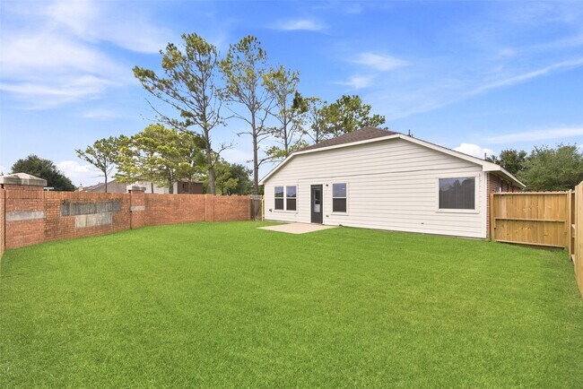Building Photo - 2002 Roaring Springs Dr