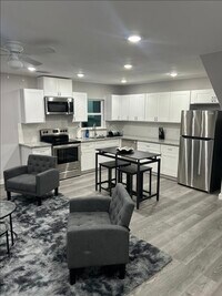 Building Photo - 4616 Shreveport Blvd