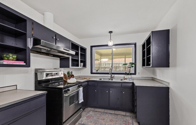 Building Photo - 165 Antigua Dr