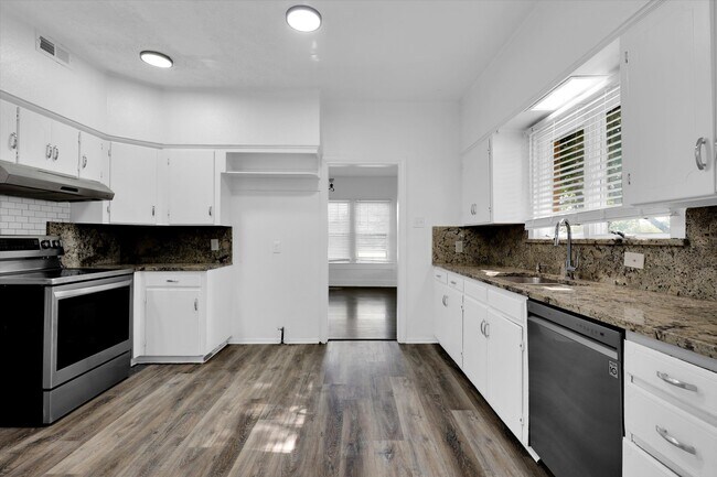 Building Photo - 3244 E Prosper Trail