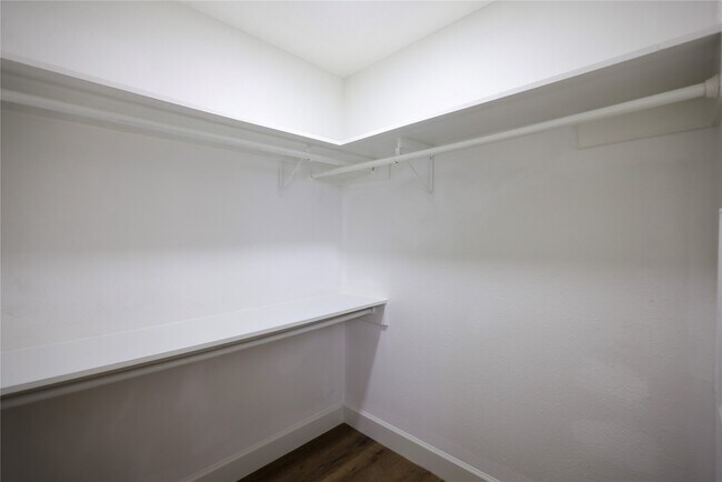 Building Photo - 51 Sweetgum Ct