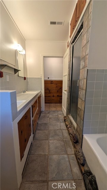 Building Photo - 546 Griswold Ave