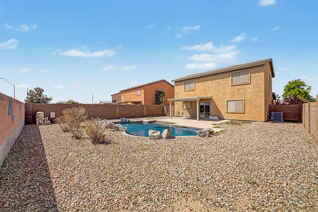 Building Photo - 25683 W Satellite Ln
