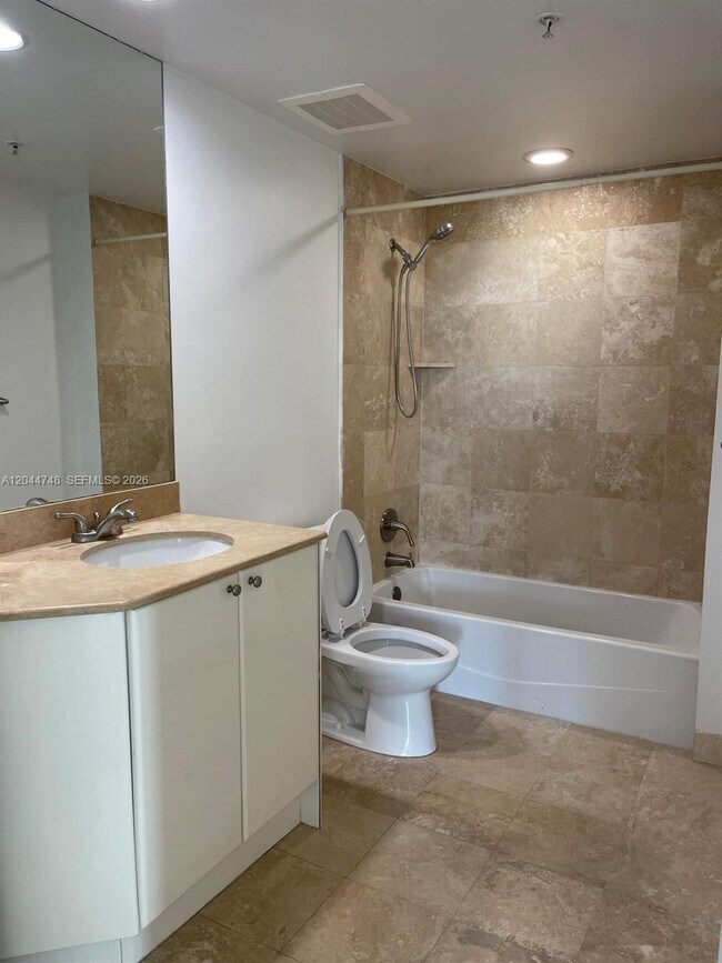 Building Photo - 1755 E Hallandale Beach Blvd