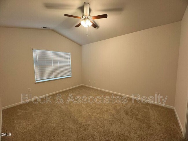 Building Photo - 51 Blue Aspen Dr