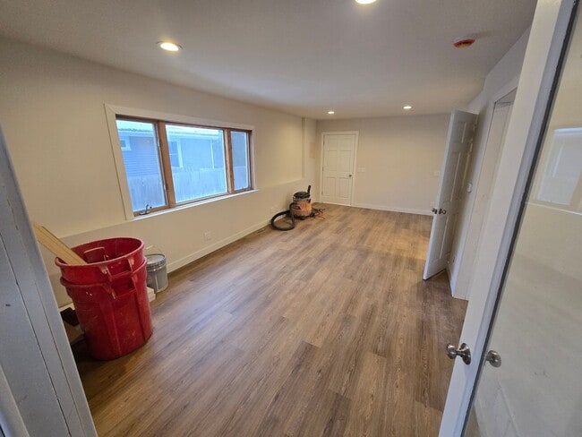 Building Photo - 1714 Erie Ct