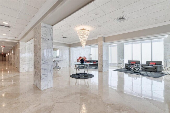 Building Photo - 5440 N Ocean Dr