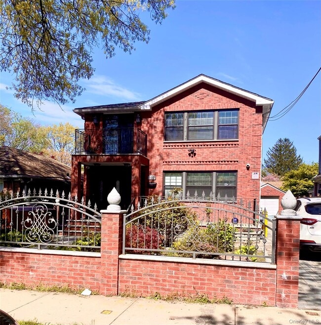 Primary Photo - 5-07 119th St