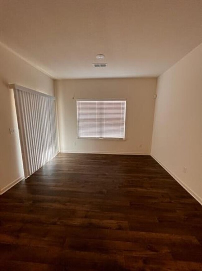 Building Photo - Beautiful 3-Bedroom Home in Oakland - Mode...