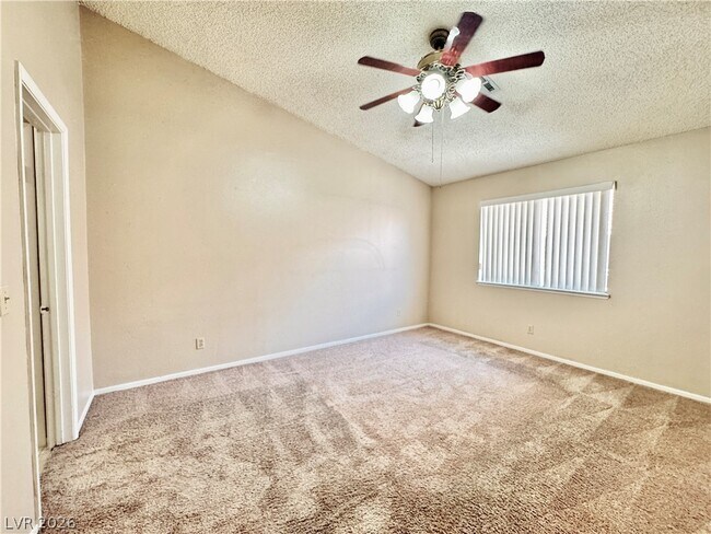 Building Photo - 304 Crosswind Way