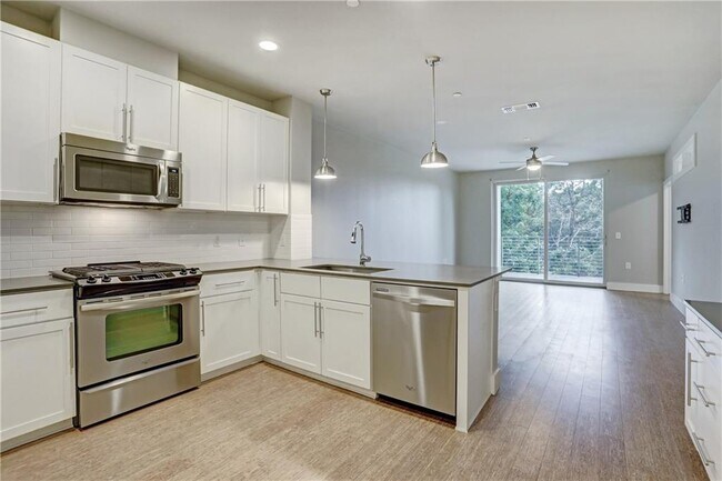 Primary Photo - 2804 Treble Ln