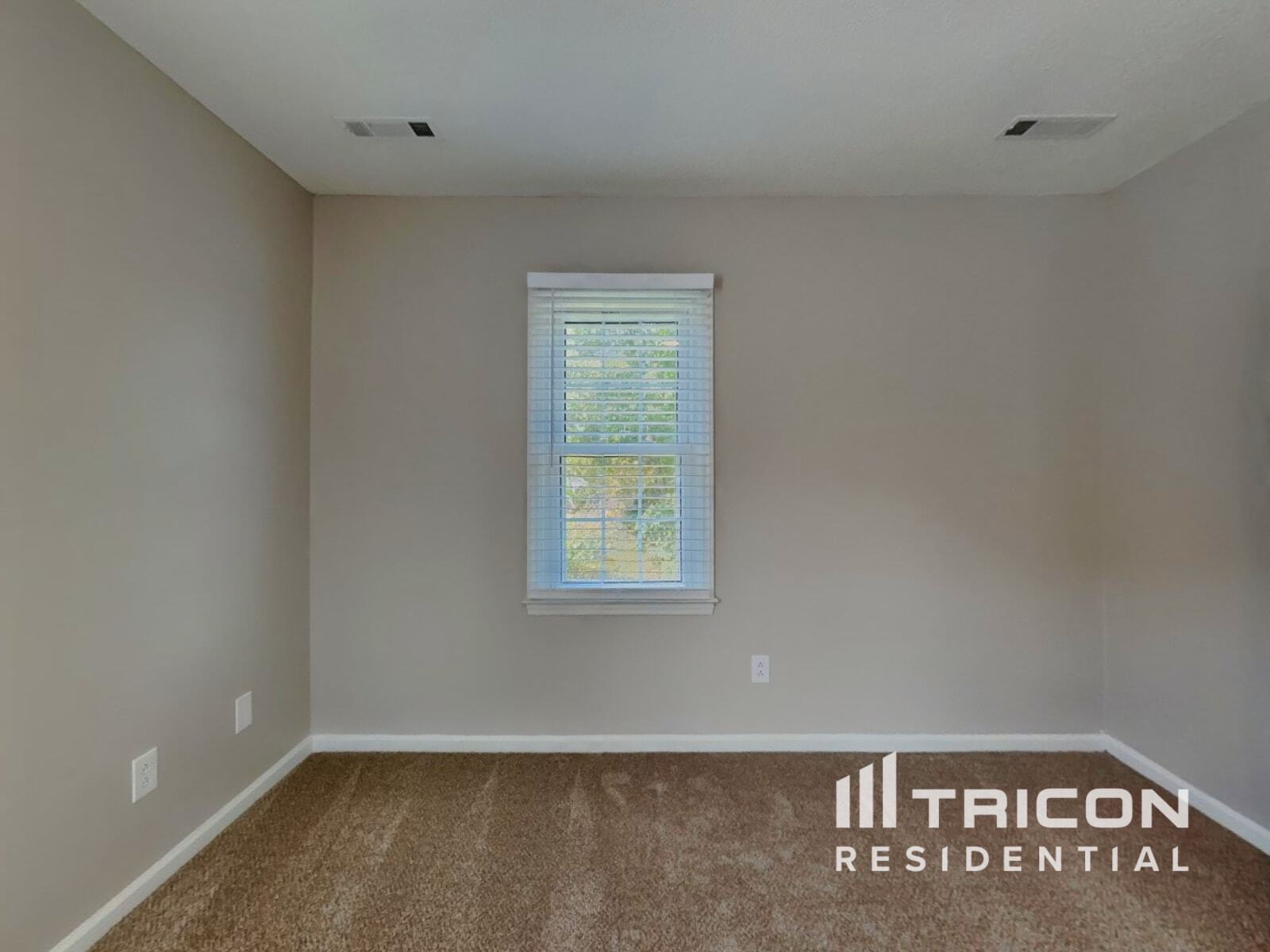 Building Photo - 1040 Reynolds Manor Dr