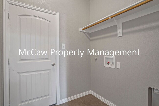 Building Photo - 8412 Weeping Cherry Ln