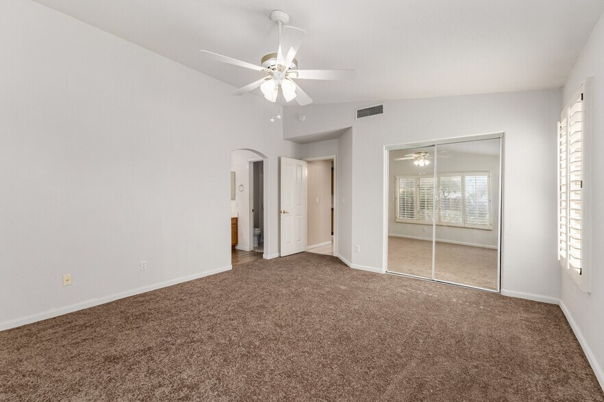 Building Photo - 22016 N 66th Ln