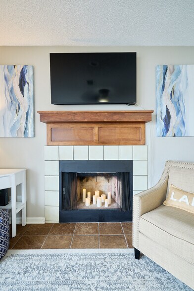 Building Photo - 400 Farr Shores Dr