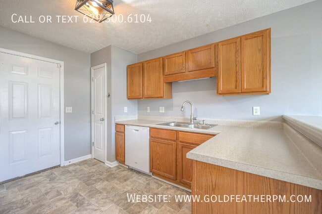 Building Photo - 1226 Matterhorn Run